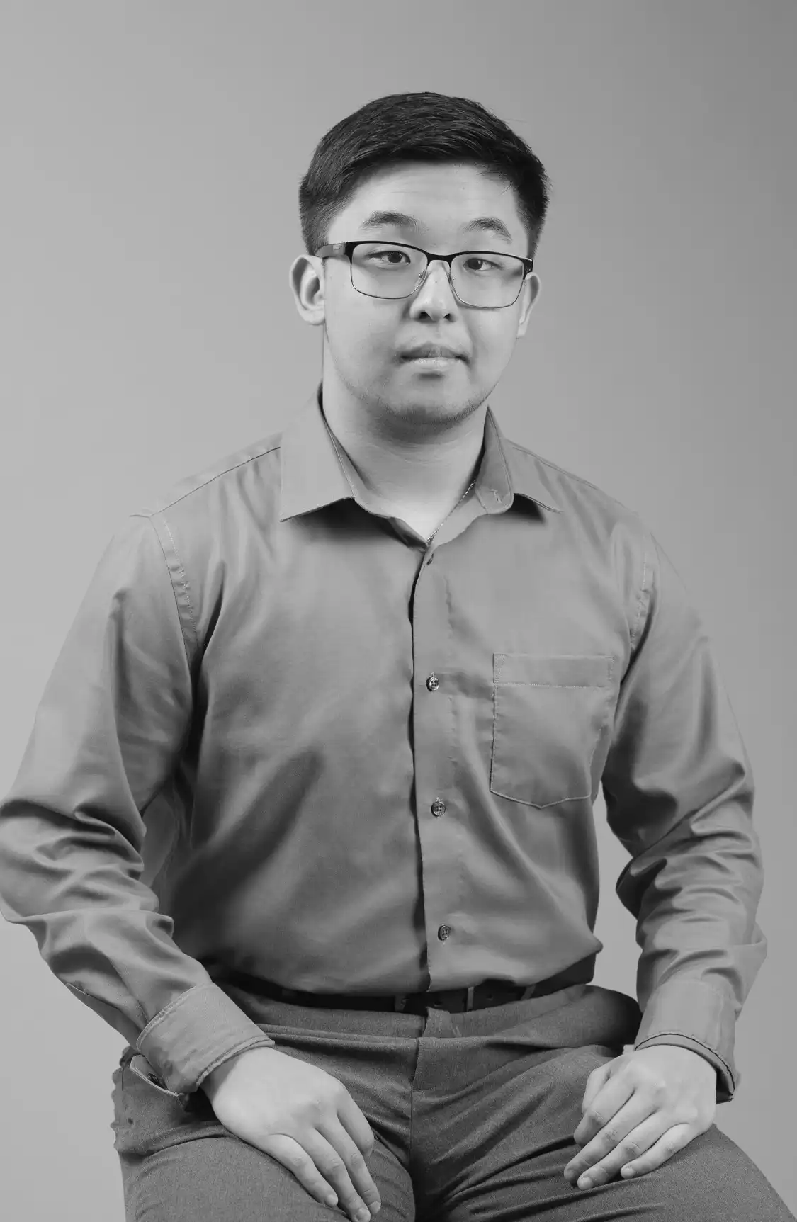 Headshot Khuu Evan 2026 Bw